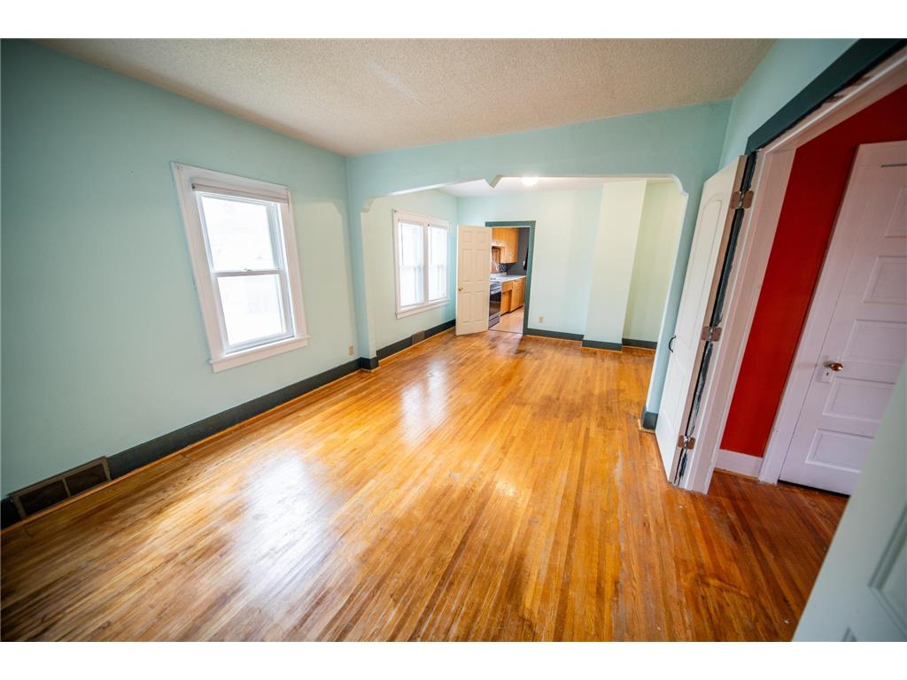 213 7th Street NW Faribault MN 55021 7061439 image17