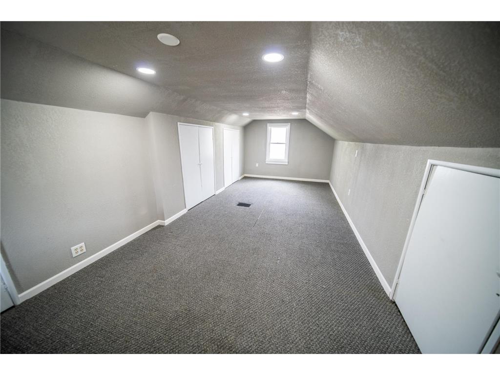 213 7th Street NW Faribault MN 55021 7061439 image19