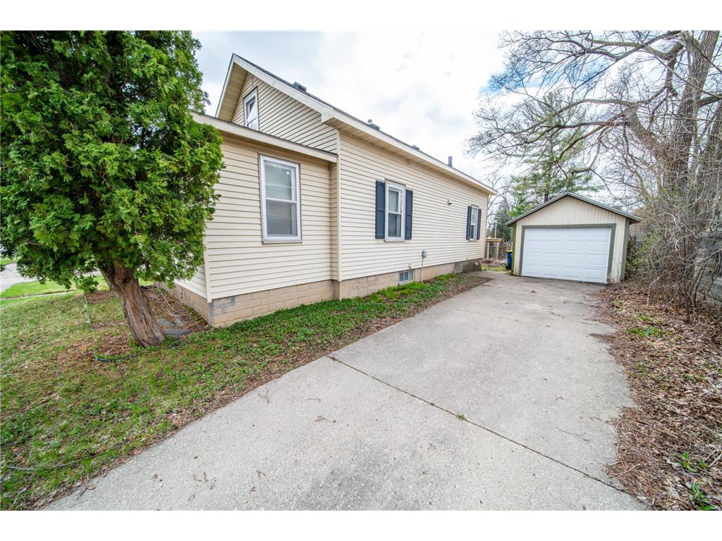 213 7th Street NW Faribault MN 55021 7061439 image24