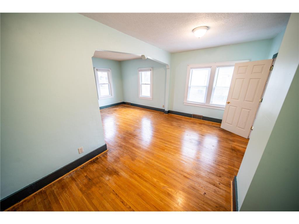 213 7th Street NW Faribault MN 55021 7061439 image5