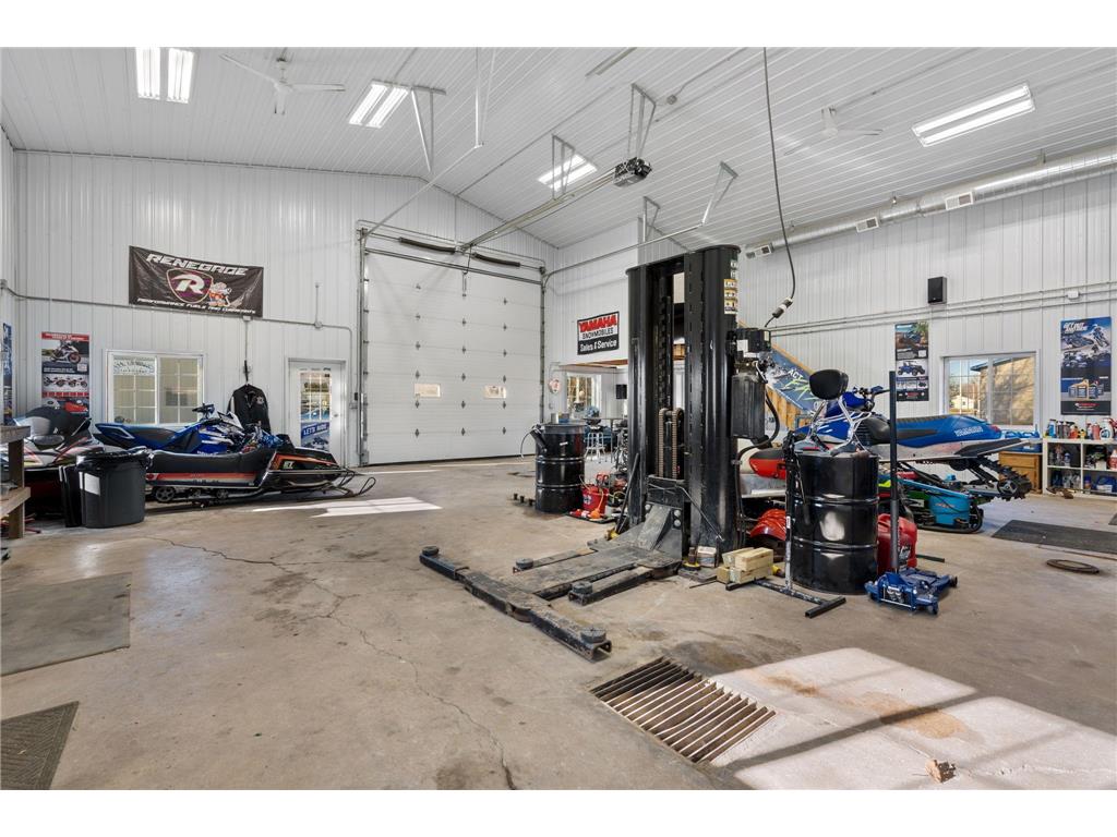 213 Broadway Avenue N New Richland MN 56072 6635605 image13