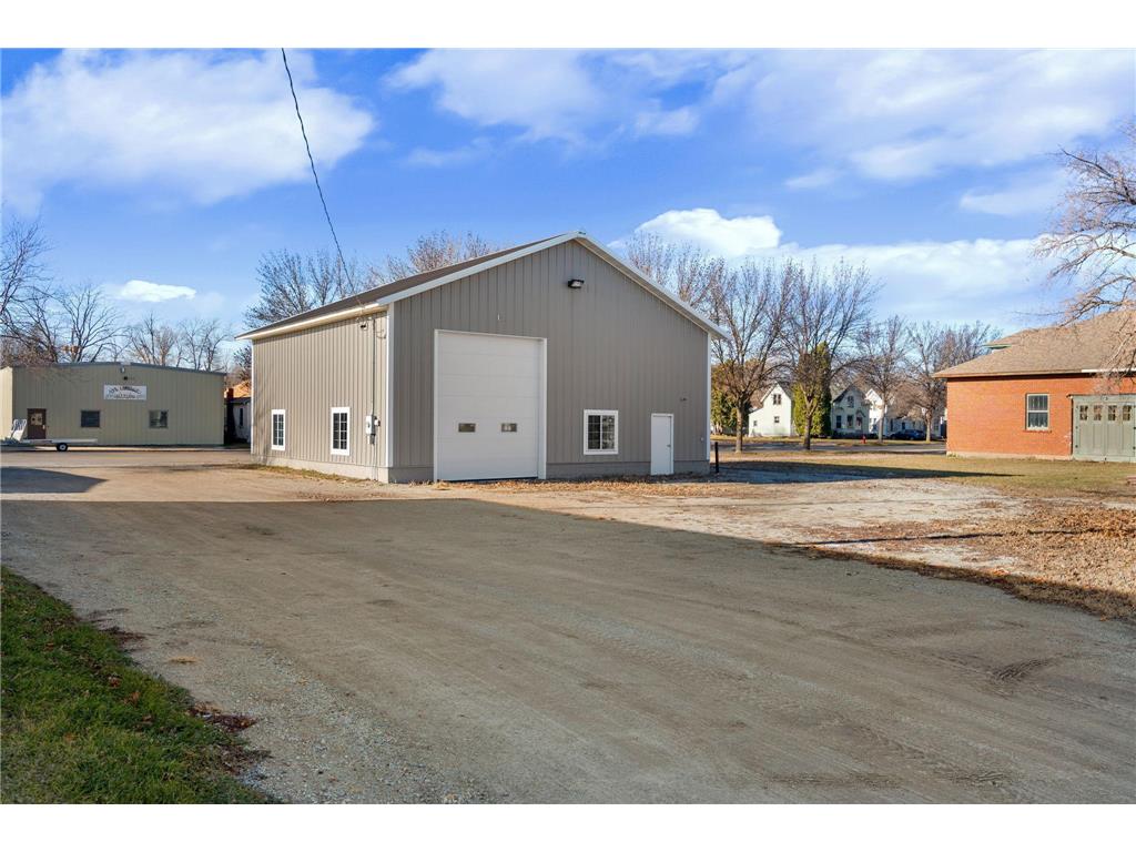 213 Broadway Avenue N New Richland MN 56072 6635605 image5