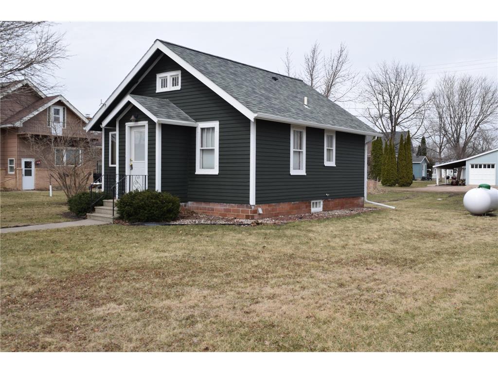 213 Brown Street W Comfrey MN 56019 7042550 image11