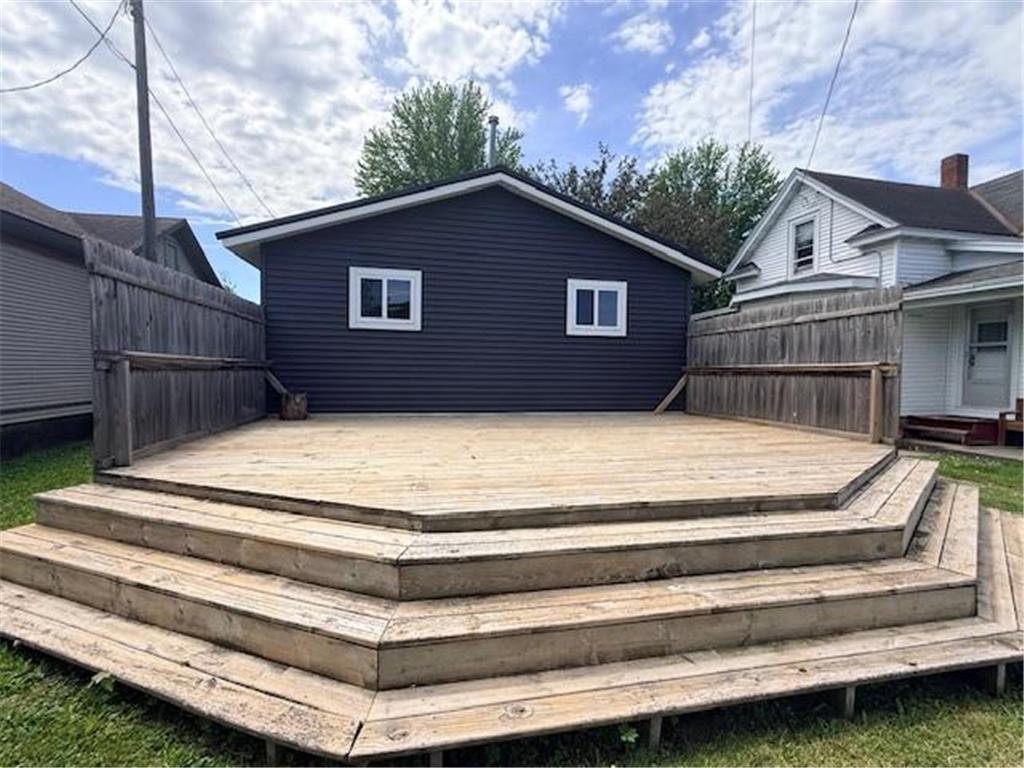 213 Cedar Street W Houston MN 55943 7082410 image12