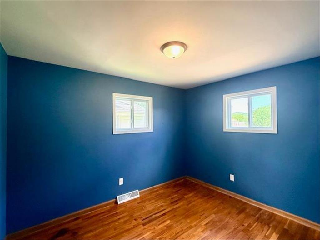 213 Cedar Street W Houston MN 55943 7082410 image7