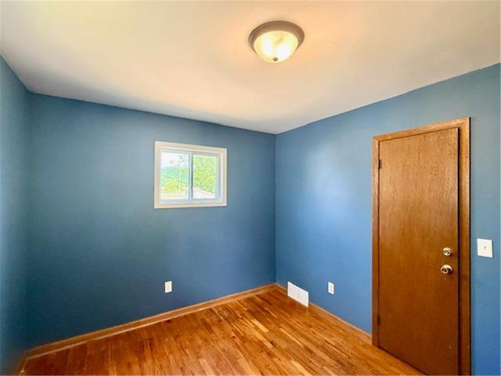 213 Cedar Street W Houston MN 55943 7082410 image8
