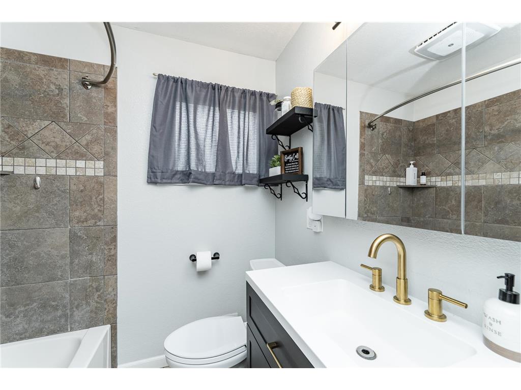 213 Division Street NE Chatfield MN 55923 7077089 image14