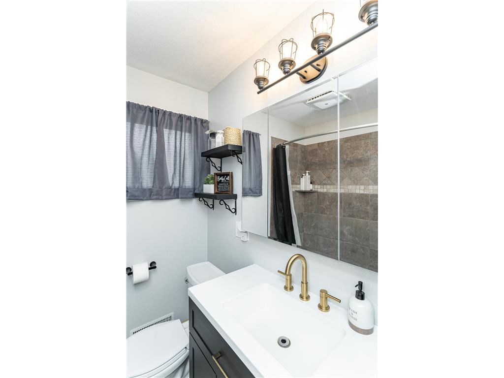 213 Division Street NE Chatfield MN 55923 7077089 image15