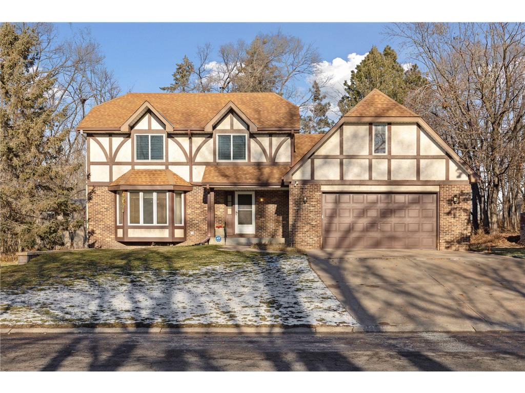 213 Grandview Avenue W Roseville MN 55113 6468755 image1