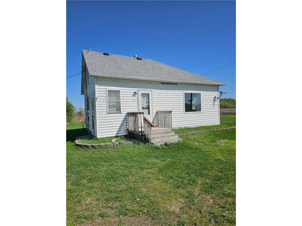 213 Harrison Avenue N Mentor MN 56736 6730732 image1