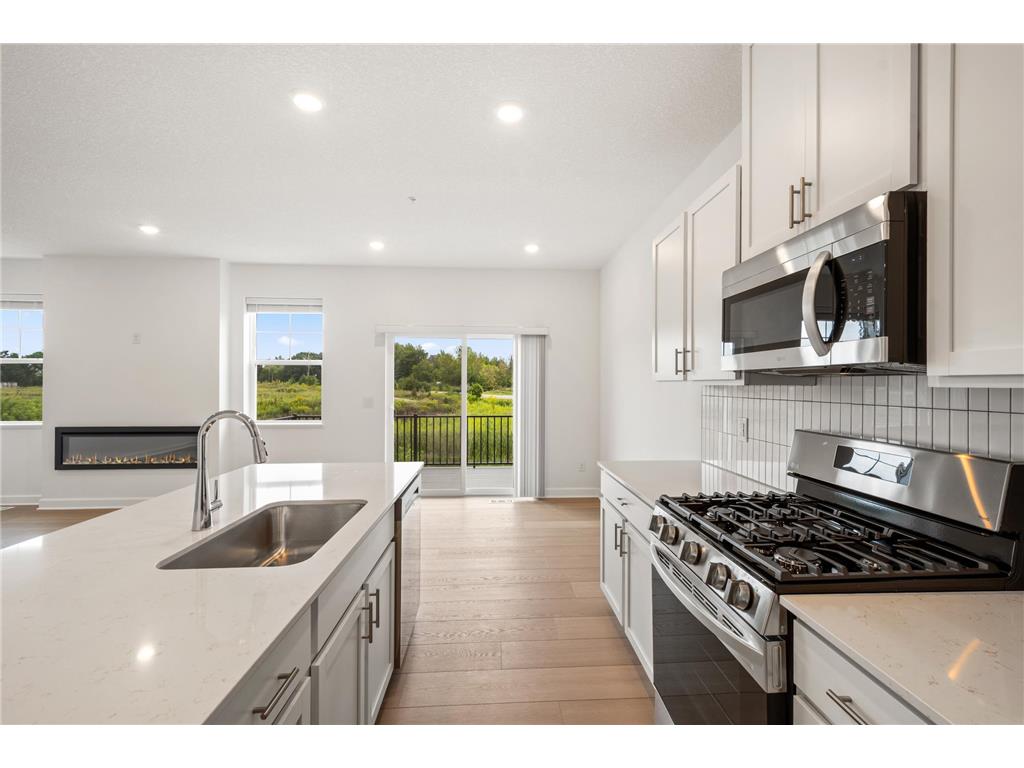 213 Huntington Drive Waconia MN 55387 7034527 image4