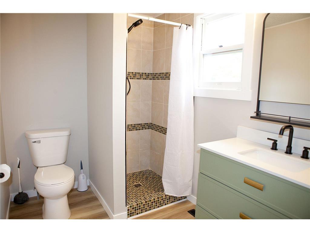 213 Lake Avenue Detroit Lakes MN 56501 6724781 image12