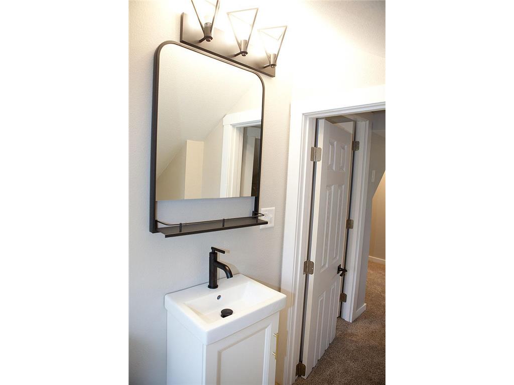 213 Lake Avenue Detroit Lakes MN 56501 6724781 image15