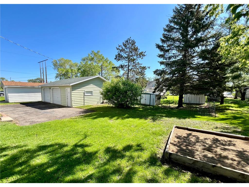 213 Lake Avenue Detroit Lakes MN 56501 6724781 image24