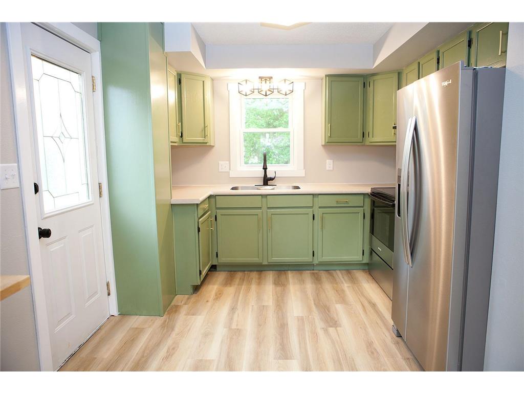 213 Lake Avenue Detroit Lakes MN 56501 6724781 image9