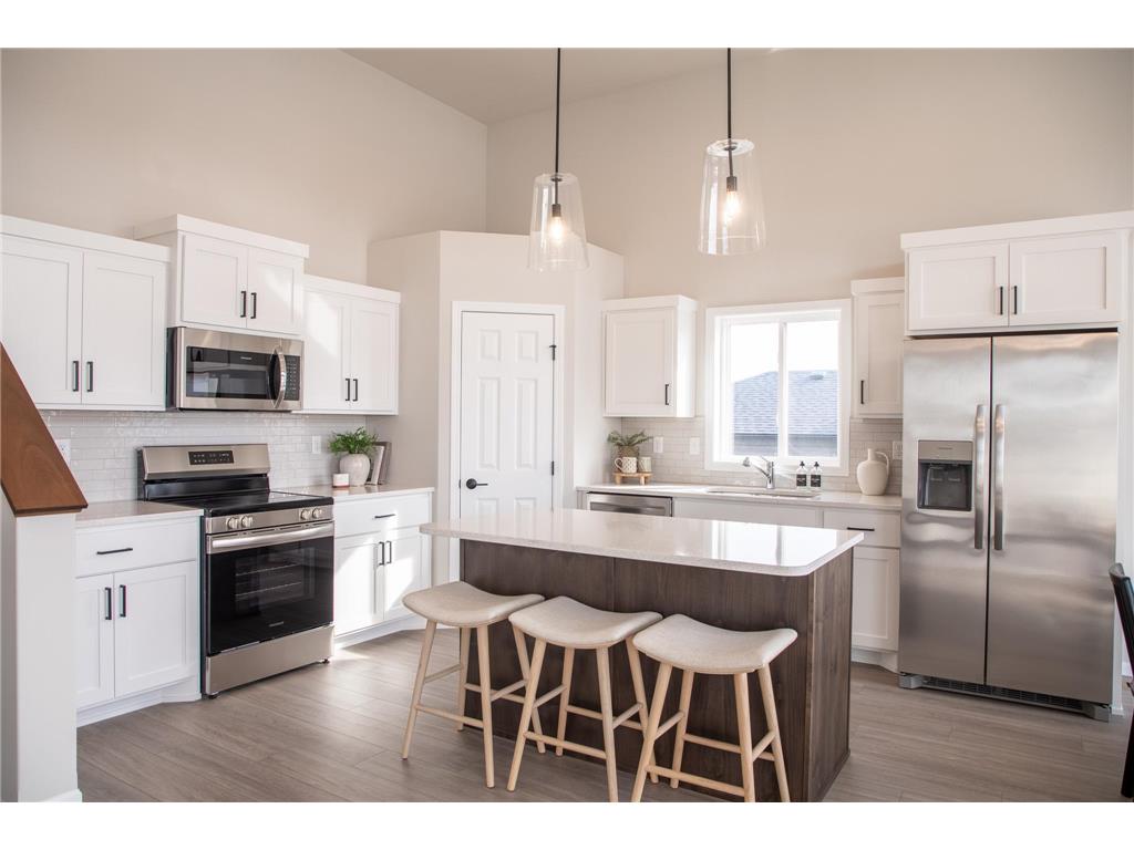 213 Lionheart Drive Horace ND 58047 7005293 image4