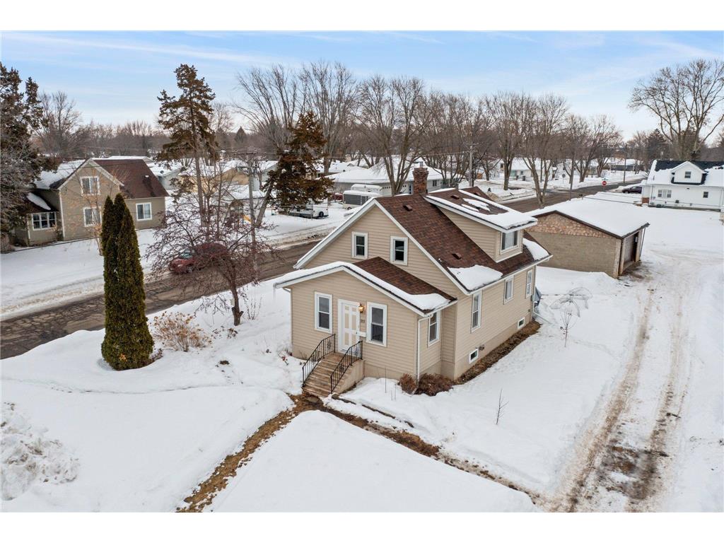 213 Lyndale Avenue N New Prague MN 56071 6325869 image1