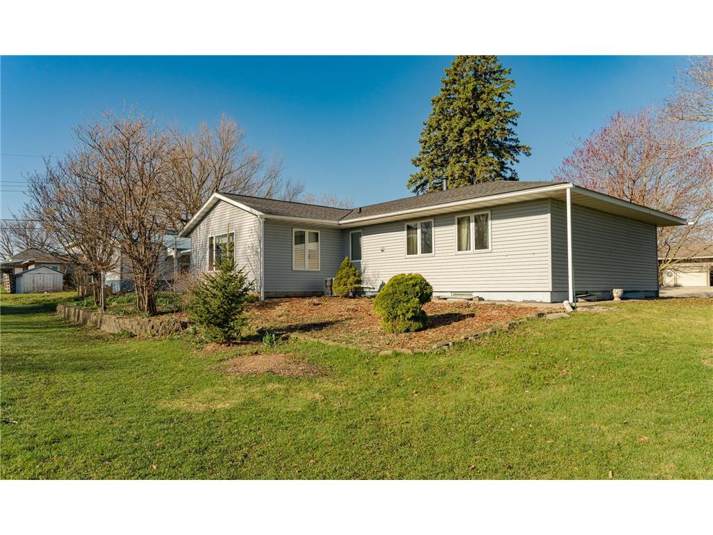 213 Main Street N Claremont MN 55924 7058198 image5
