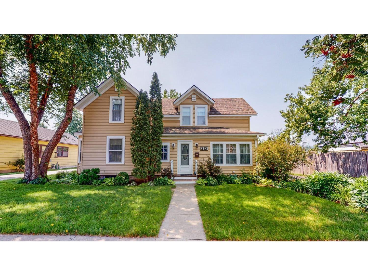 213 N 7th Street, Lake City, MN 55041 MLS 6027697 Edina Realty