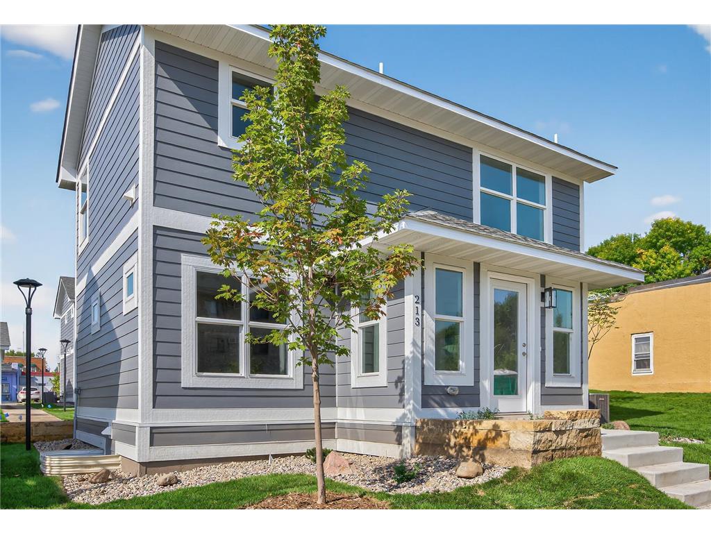 213 N Walnut Street Chaska MN 55318 6787431 image1