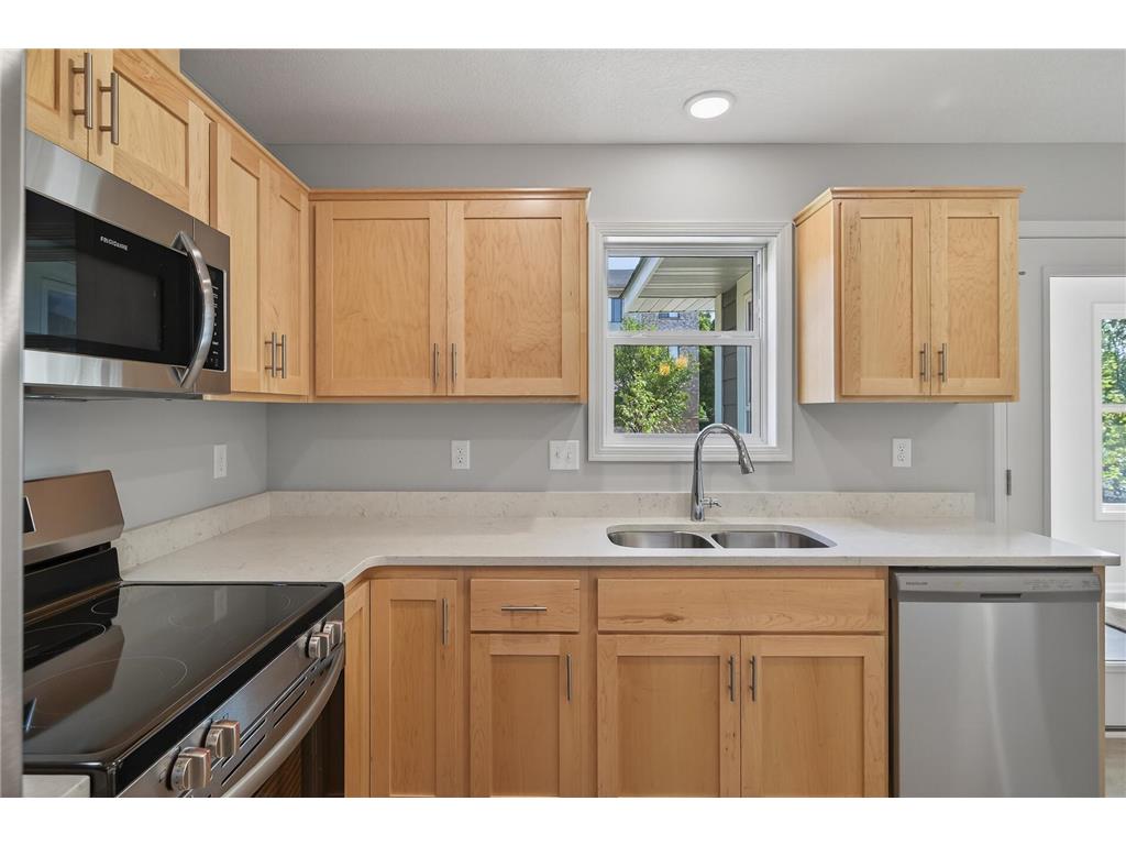 213 N Walnut Street Chaska MN 55318 6787431 image13