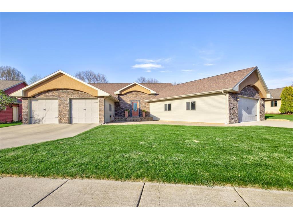 213 Pinehurst Drive Mankato MN 56001 6366424 image1