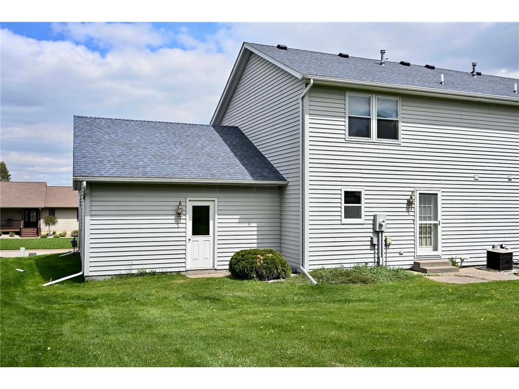 213 Sunset Avenue NW Altura MN 55910 7066199 image20