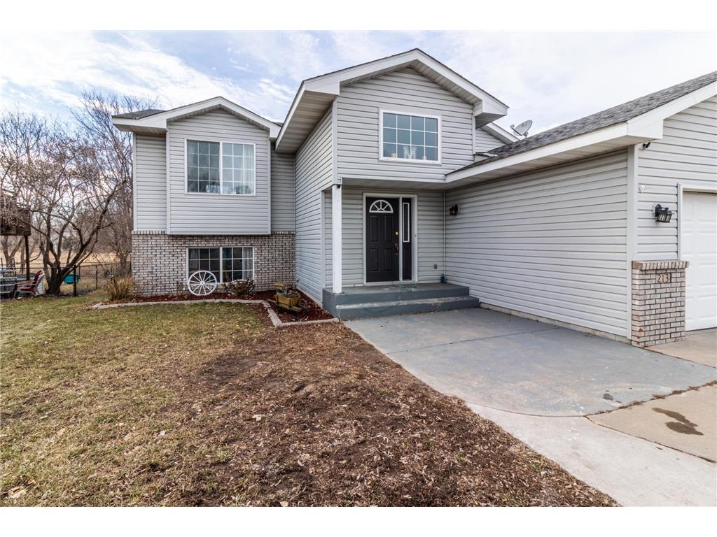 213 Sunwood Park Drive Waite Park MN 56387 6494273 image1