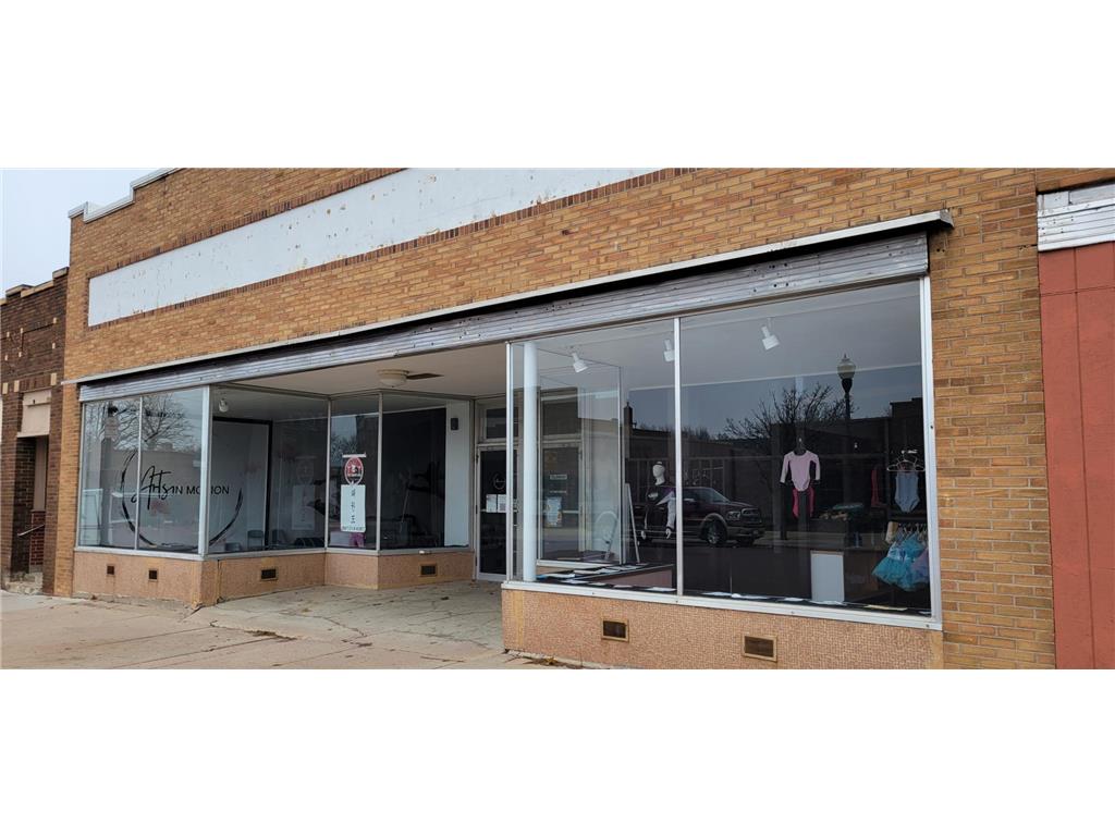 213 W Main Street, Pipestone, MN, 56164 MLS 6308018 Edina Realty