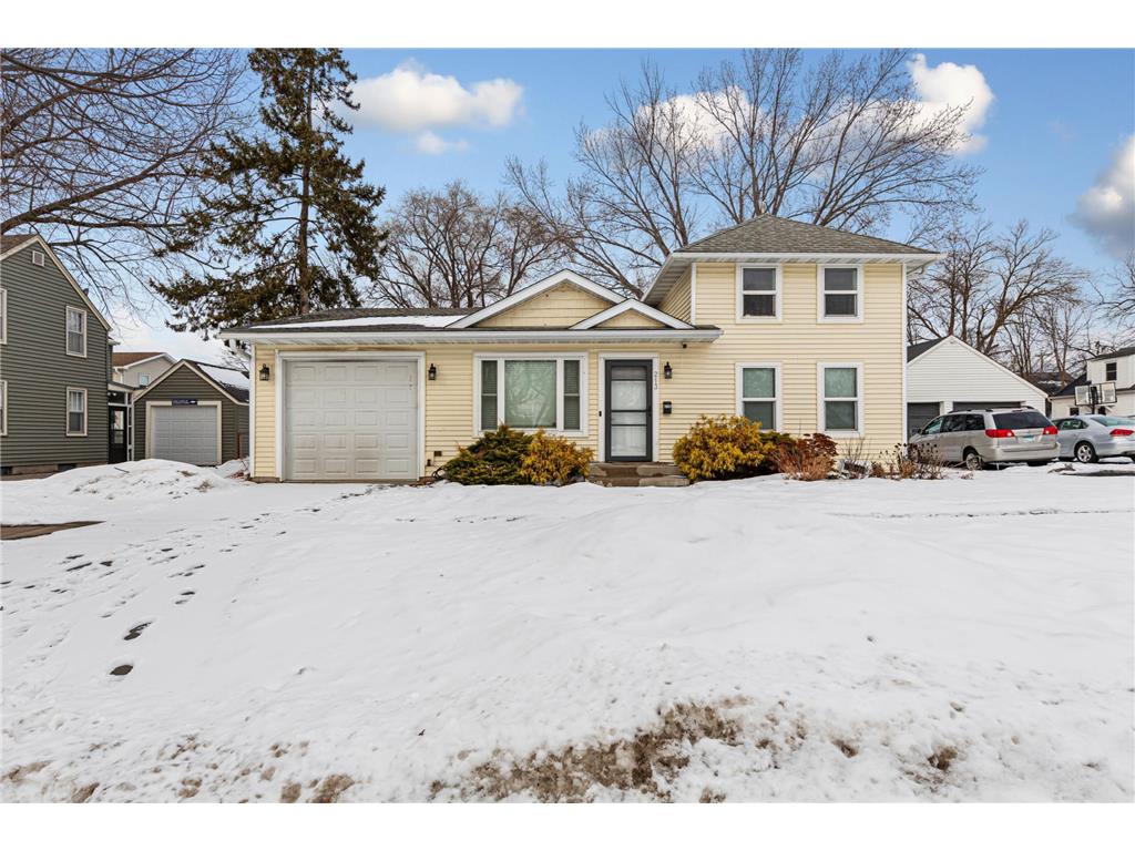 213 Walnut Street Farmington MN 55024 7017626 image1