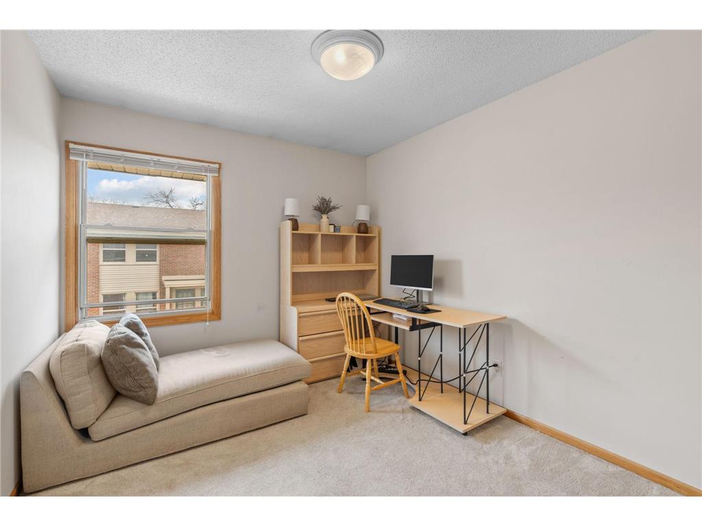 2130 14th Street NW #2 New Brighton MN 55112 7055955 image12