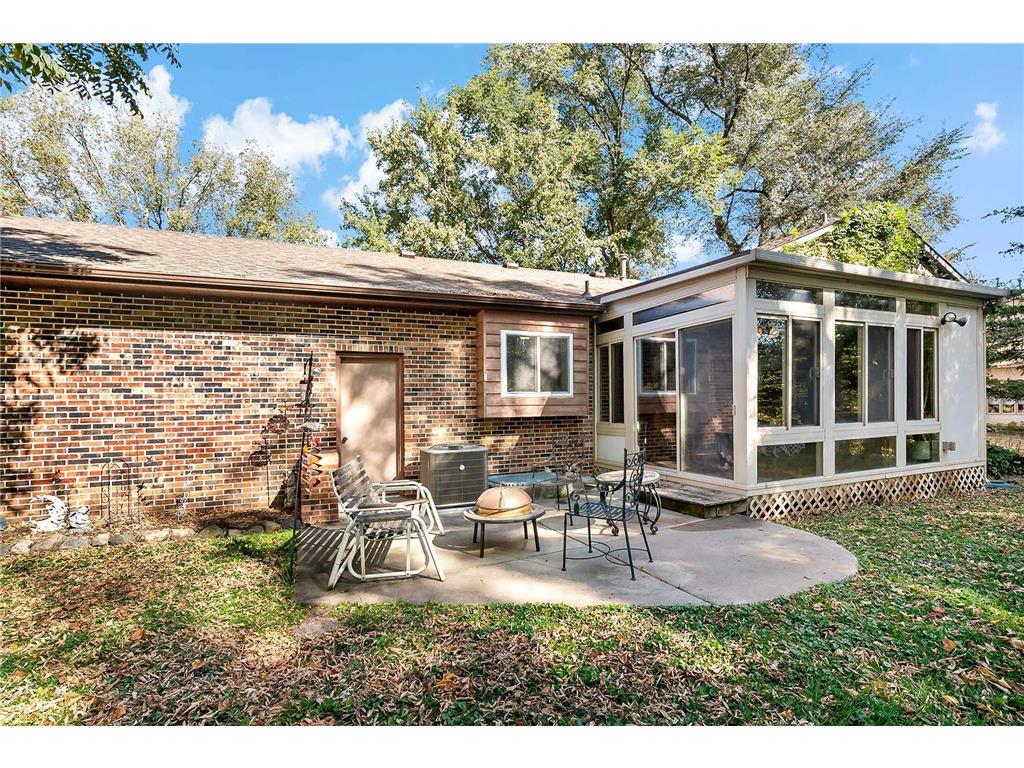 2130 198th Street W Faribault MN 55021 7051453 image4