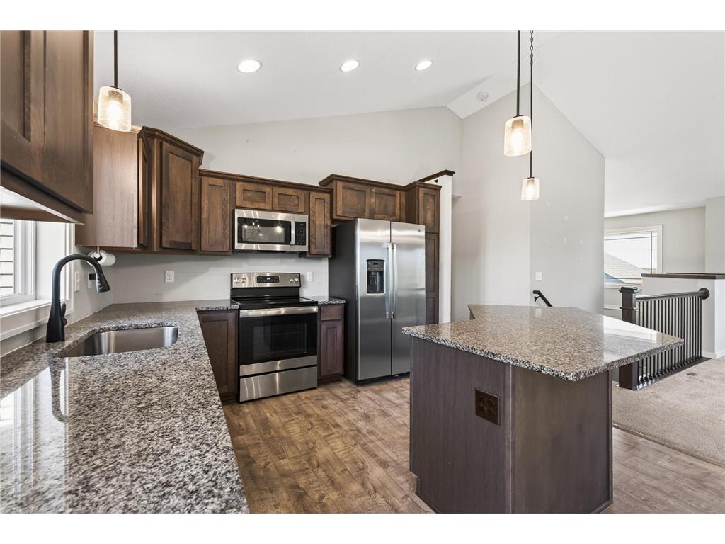2130 357th Avenue NE Cambridge Twp MN 55008 7071931 image12