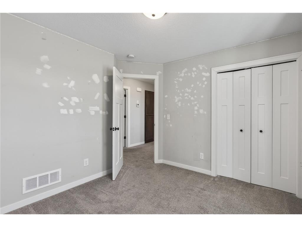 2130 357th Avenue NE Cambridge Twp MN 55008 7071931 image23