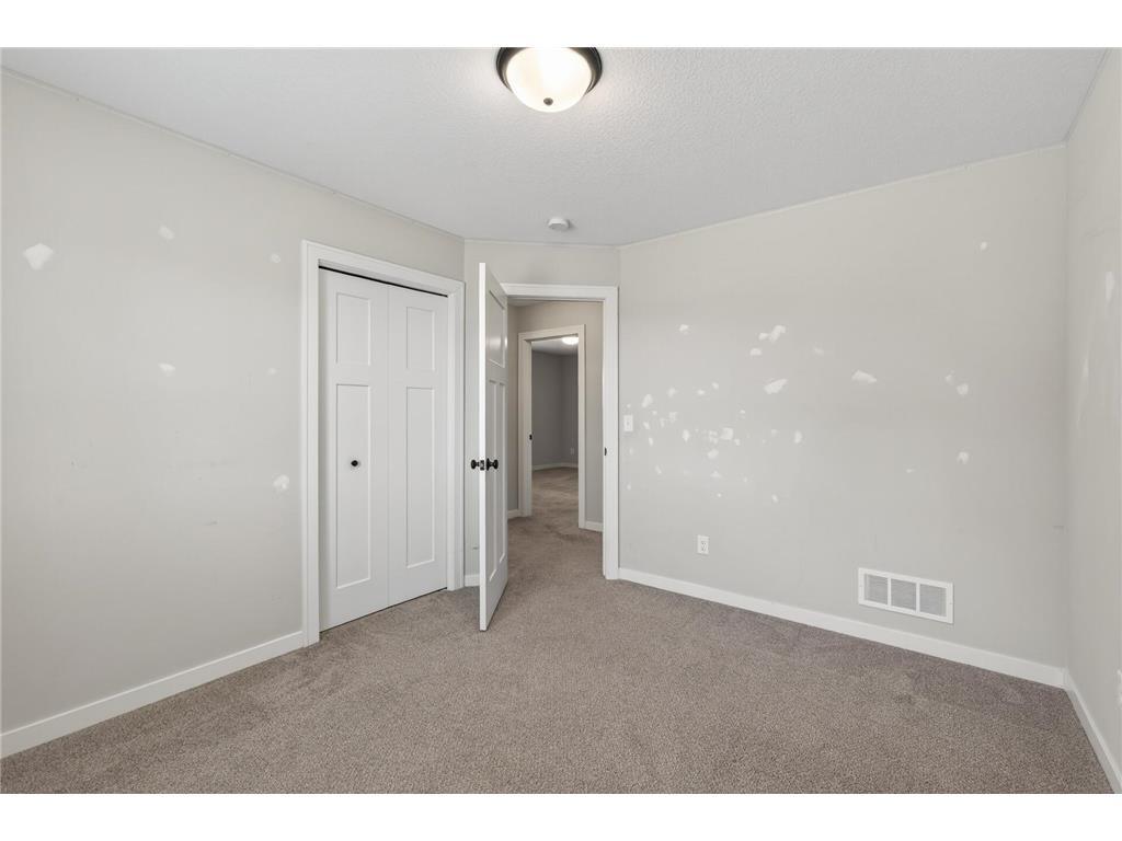 2130 357th Avenue NE Cambridge Twp MN 55008 7071931 image28