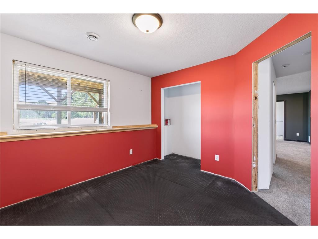 2130 357th Avenue NE Cambridge Twp MN 55008 7071931 image30