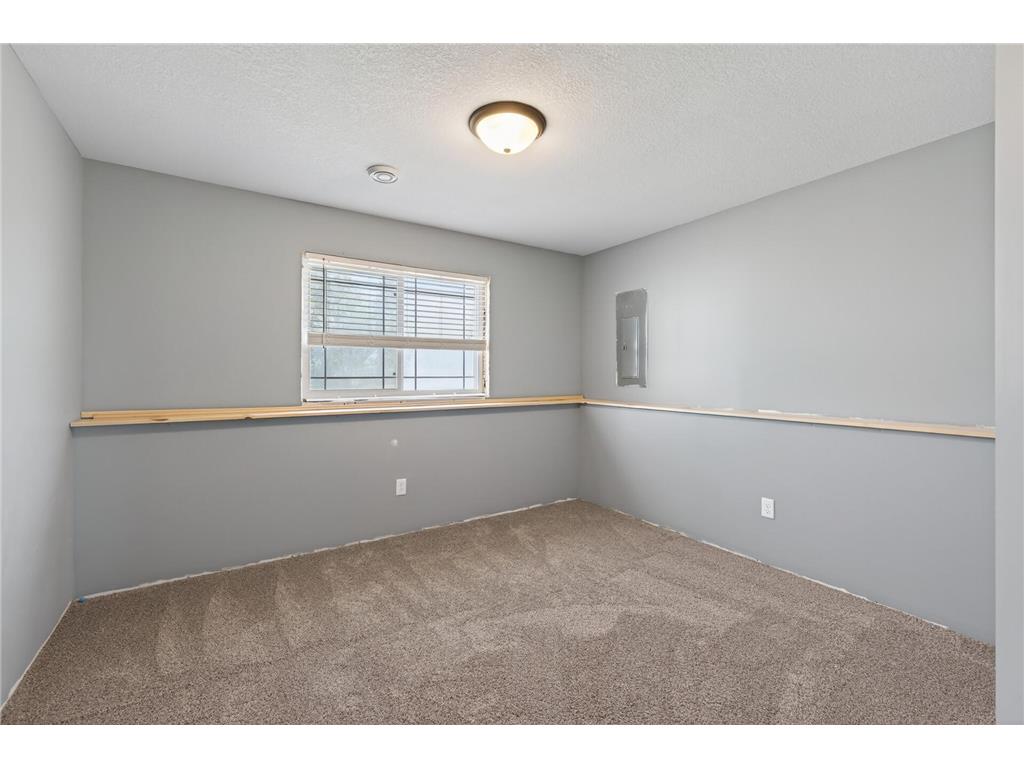 2130 357th Avenue NE Cambridge Twp MN 55008 7071931 image33