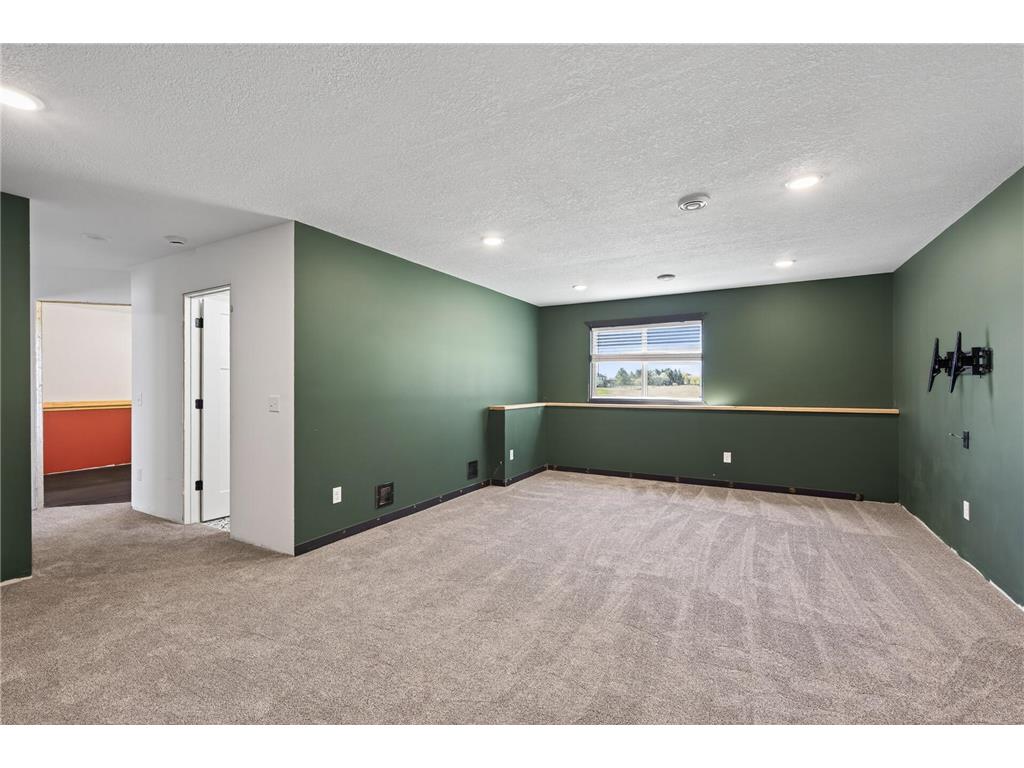 2130 357th Avenue NE Cambridge Twp MN 55008 7071931 image37