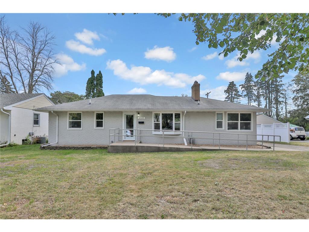 2130 Ivy Avenue E Saint Paul MN 55119 6609447 image1