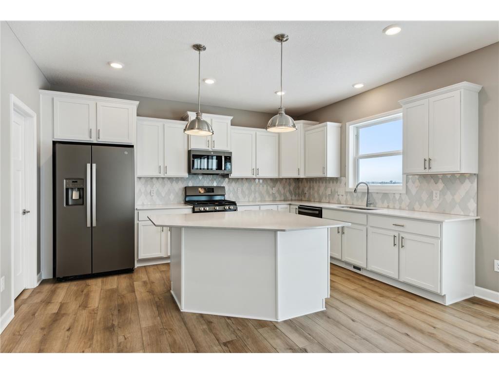 2130 Watermark Way Lino Lakes MN 55038 6409102 image1