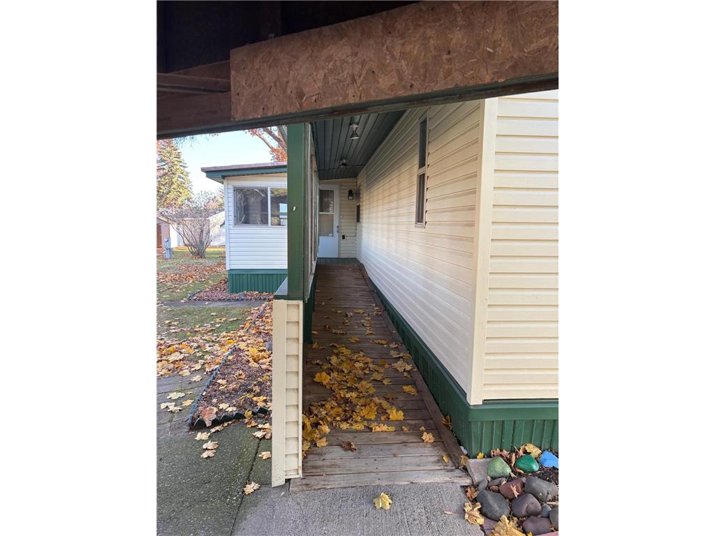 2130 White Pine Drive Cambridge MN 55008 6817360 image2