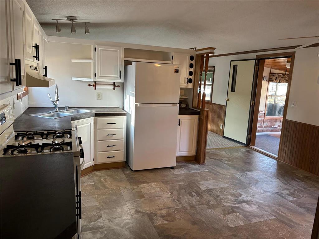 2130 White Pine Drive Cambridge MN 55008 6817360 image9