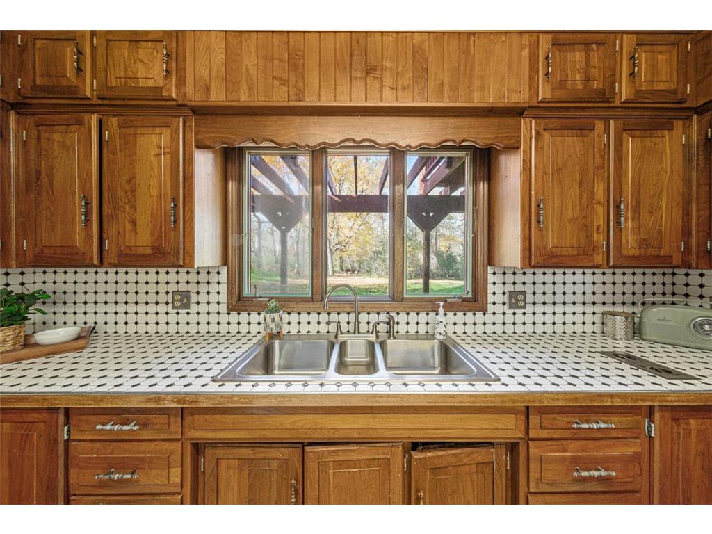 21300 Elmore Avenue Faribault MN 55021 6800040 image12