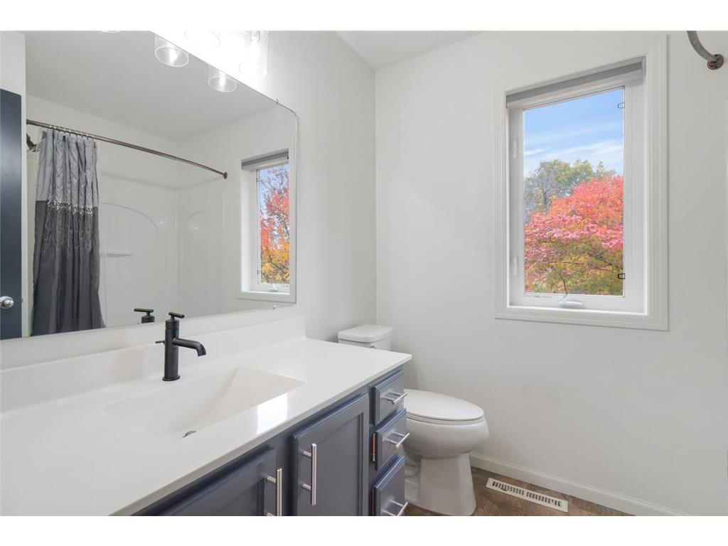 21305 Hytrail Circle Lakeville MN 55044 6804831 image19