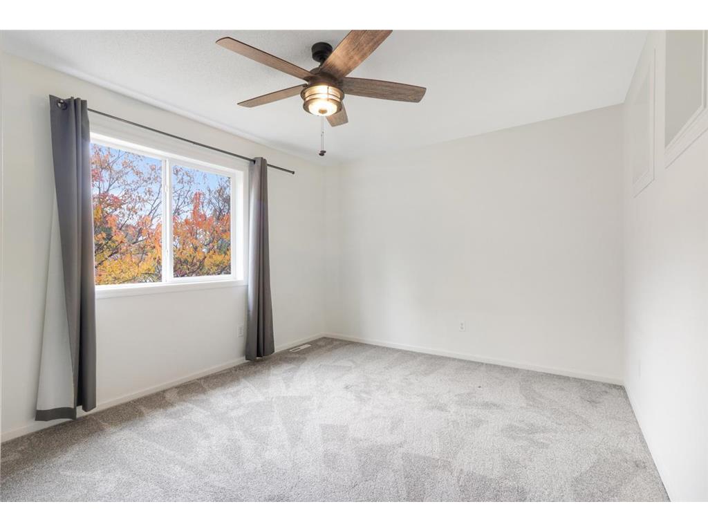 21305 Hytrail Circle Lakeville MN 55044 6804831 image36