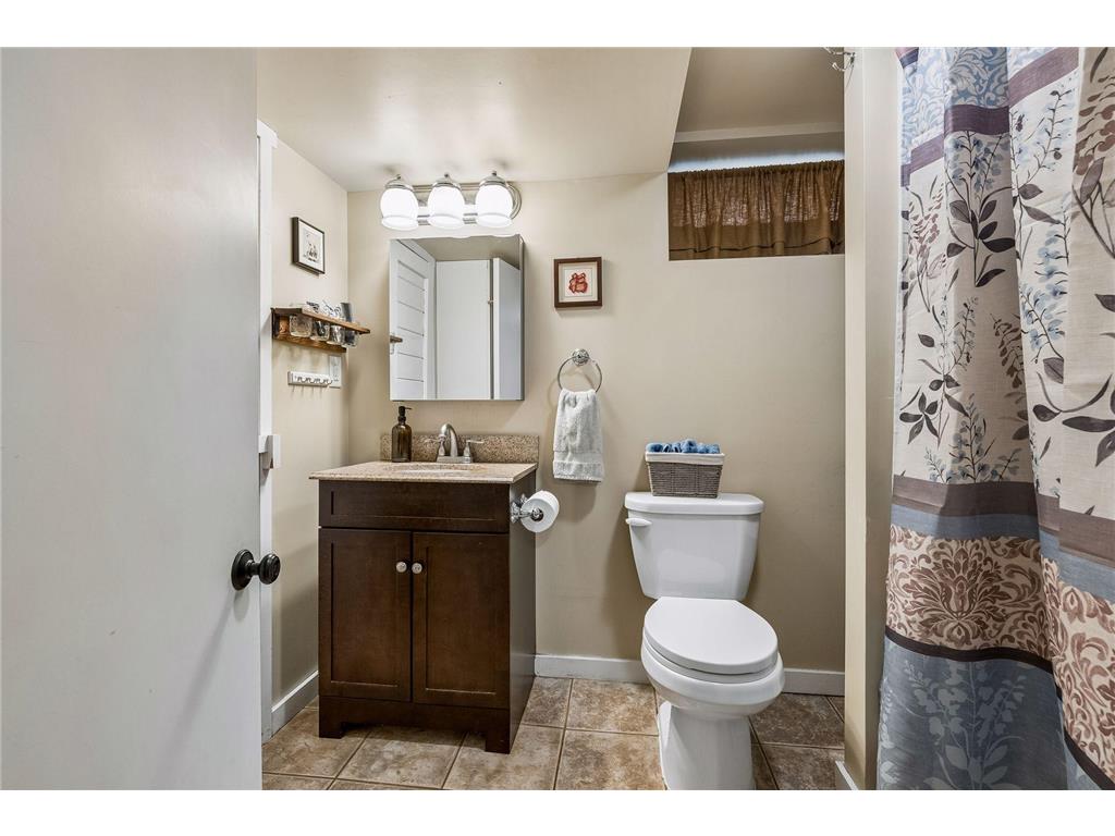 2131 Juno Avenue Saint Paul MN 55116 7074322 image30