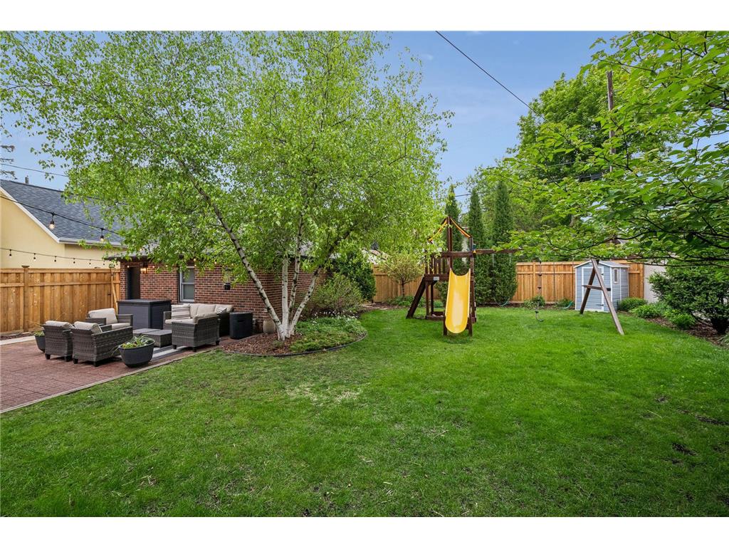 2131 Juno Avenue Saint Paul MN 55116 7074322 image34