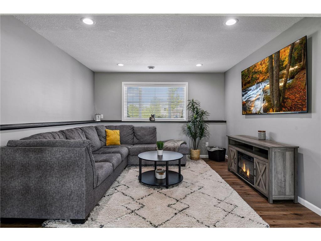 2131 River Bend Trail Mayer MN 55360 7107632 image25