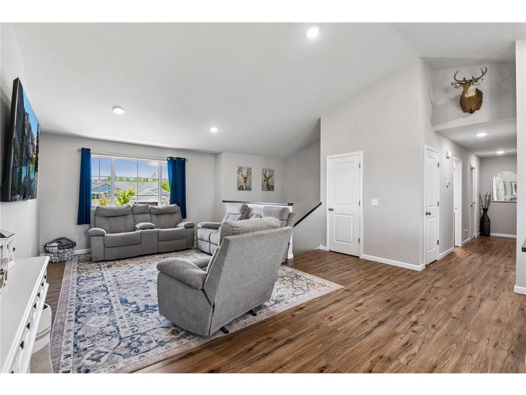 2131 River Bend Trail Mayer MN 55360 7107632 image5
