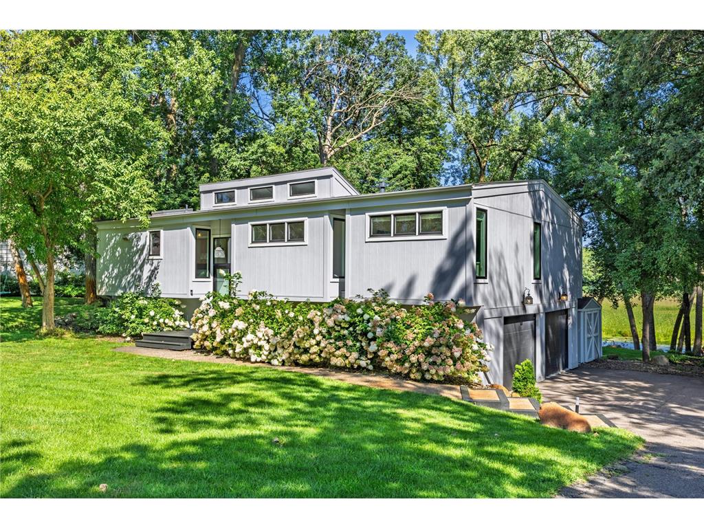 2131 Sheridan Hills Road Minnetonka MN 55391 6776987 image1